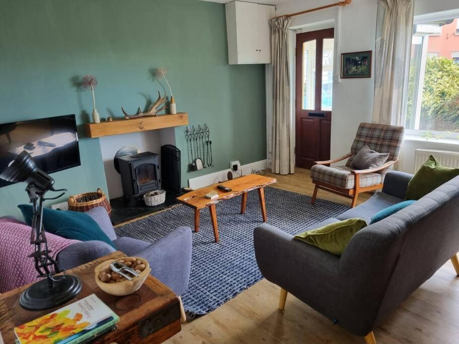 Cheerful Two Bedroom Cottage In The Forest Of Dean Lydbrook Exteriér fotografie