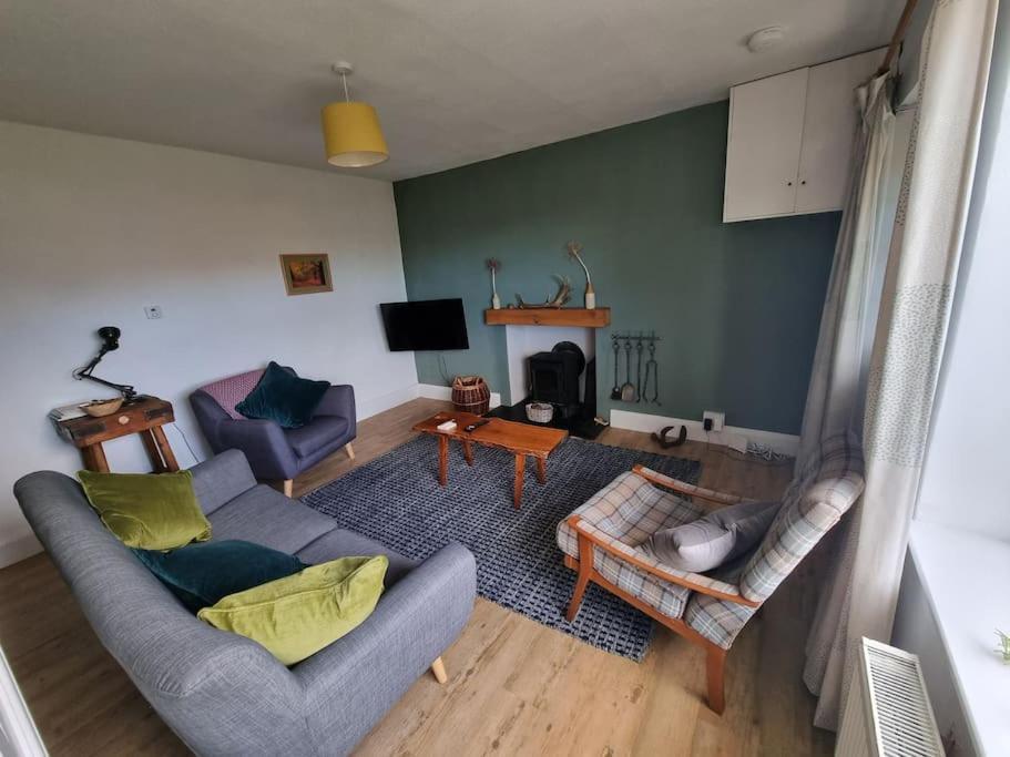 Cheerful Two Bedroom Cottage In The Forest Of Dean Lydbrook Exteriér fotografie