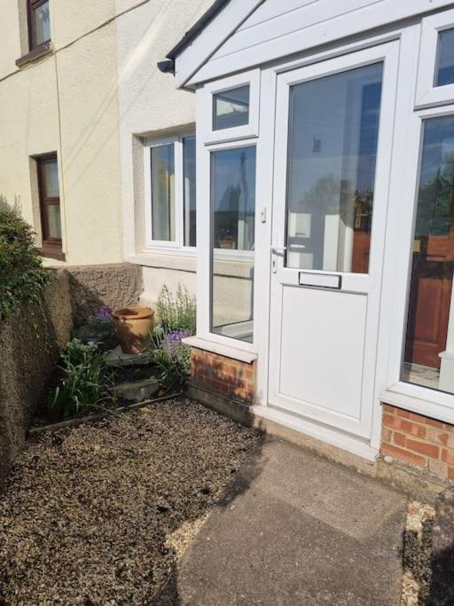 Cheerful Two Bedroom Cottage In The Forest Of Dean Lydbrook Exteriér fotografie